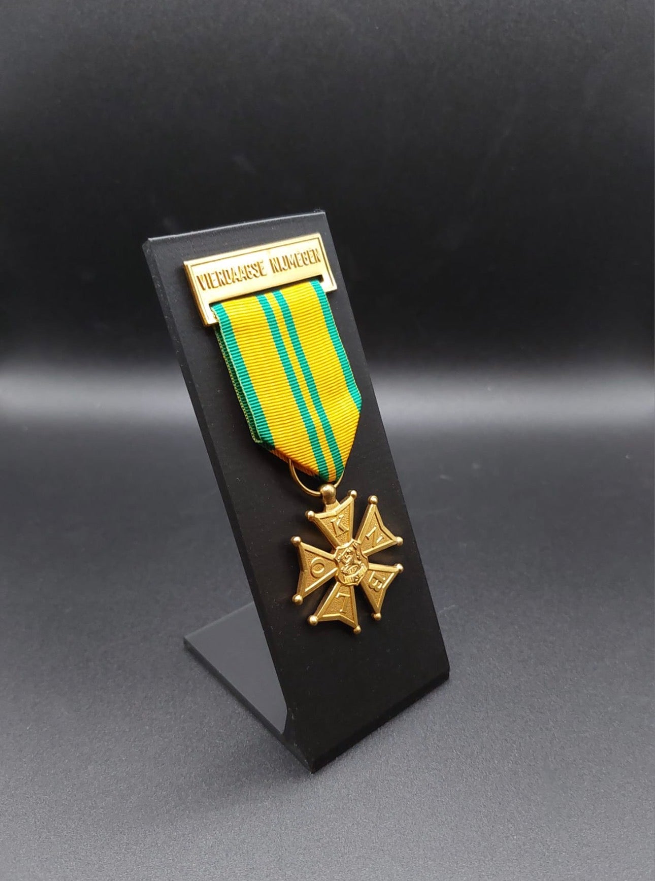 Four day march medal holder